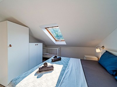 Apartment Holiday Home Island Gem - Five  Bedroom Apartment - Features photo 33