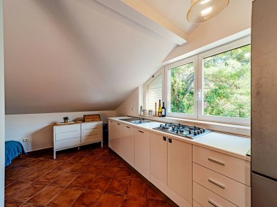 Apartment Holiday Home Island Gem - Five  Bedroom Apartment - Features photo 42