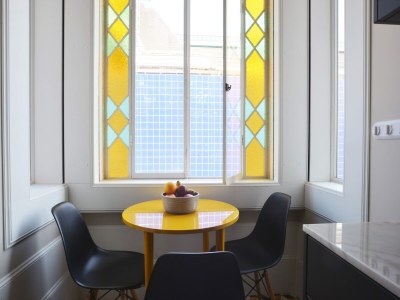 Apartment Spacious city apartment with modern amenities - Features photo 5