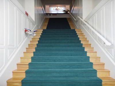 Apartment Spacious city apartment with modern amenities - Features photo 12