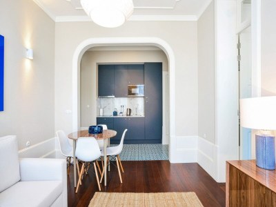 Apartment Zentrale Stadtflucht mit Balkon - Features photo 14