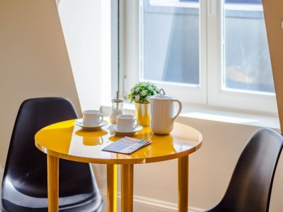 Apartment City-center apartment with modern comforts - Features photo 23