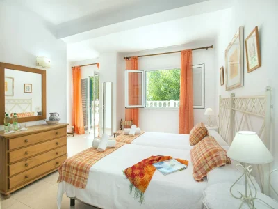 Villa VILLA LUCETA - 15 MIN WALK TO THE BEACH - Features photo 20