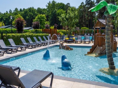 Holiday park Chalet in den Niederlanden am Teich - Outdoor photo 4