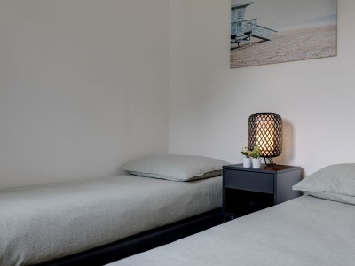 Holiday park Chalet by Pond in Eindhoven Holiday Park - Features photo 11