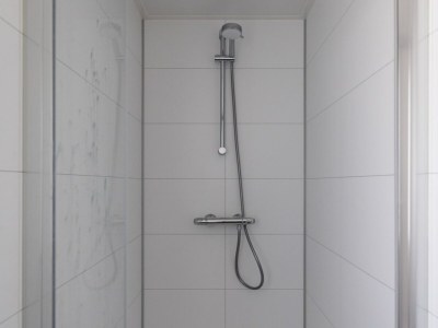 Holiday park Chalet by Pond in Eindhoven Holiday Park - Features photo 13