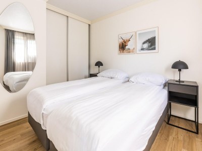 Holiday park Chalet in Brabant with Spacious Garden - Features photo 14