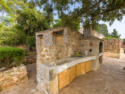 Holiday house Four-bedroom house with terrace and sea view Humac, Hvar K-8805 - Outdoor photo 11