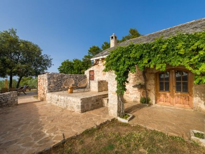 Holiday house Four-bedroom house with terrace and sea view Humac, Hvar K-8805 - Outdoor photo 59
