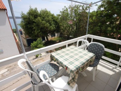 Apartment One bedroom apartment with terrace and sea view Nerezine, Lošinj A-3479-a - Outdoor photo 25