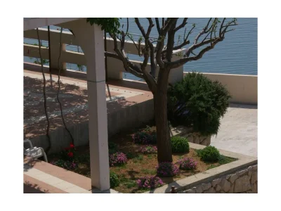 Apartment Comfortable and spacious apartment near beach Zubovići, Pag A-4065-a - Outdoor photo 8