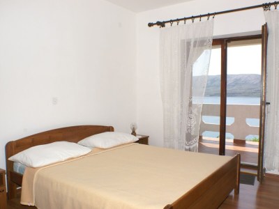 Apartment Comfortable and spacious apartment near beach Zubovići, Pag A-4065-a - Outdoor photo 18