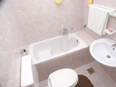 Apartment Comfortable and spacious apartment near beach Zubovići, Pag A-4065-a - Outdoor photo 32