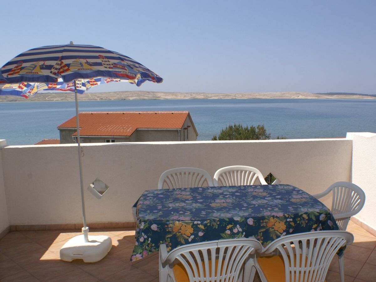 Apartment One bedroom apartment near beach Kustići, Pag A-4087-a