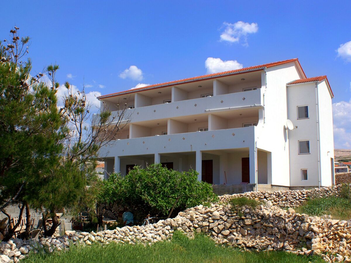 Apartment One bedroom apartment near beach Kustići, Pag A-4087-a - Outdoor photo 3