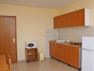 Apartment One bedroom apartment near beach Kustići, Pag A-4087-a - Outdoor photo 9