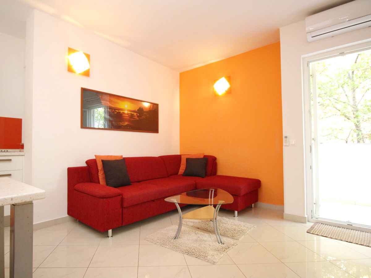 Apartment Two bedroom apartment with terrace Baška, Krk A-19199-a - Outdoor photo 4