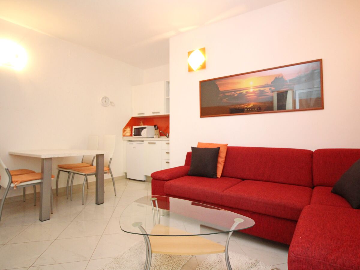 Apartment Two bedroom apartment with terrace Baška, Krk A-19199-a - Outdoor photo 5