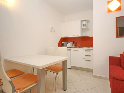 Apartment Two bedroom apartment with terrace Baška, Krk A-19199-a - Outdoor photo 6