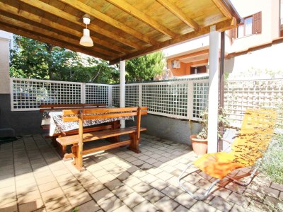 Apartment Two bedroom apartment with terrace Baška, Krk A-19199-a - Outdoor photo 13