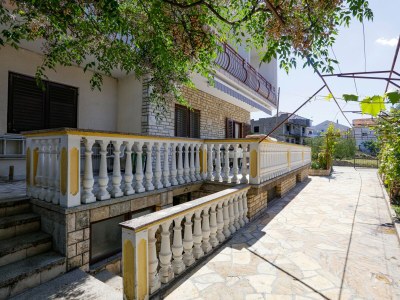 Apartment One bedroom apartment with terrace and sea view Biograd na Moru, Biograd A-21048-b - Outdoor photo 9