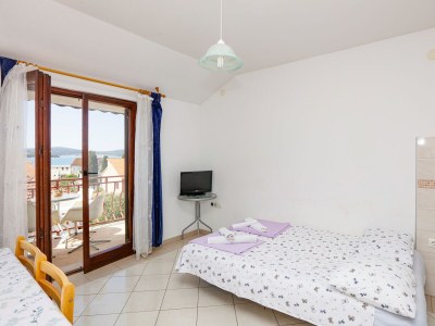 Apartment One bedroom apartment with terrace and sea view Biograd na Moru, Biograd A-21048-b - Outdoor photo 16