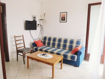 Apartment Two bedroom apartment with balcony and sea view Malinska, Krk A-19290-a - Outdoor photo 7