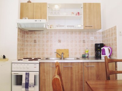 Apartment Two bedroom apartment with balcony and sea view Malinska, Krk A-19290-a - Outdoor photo 9