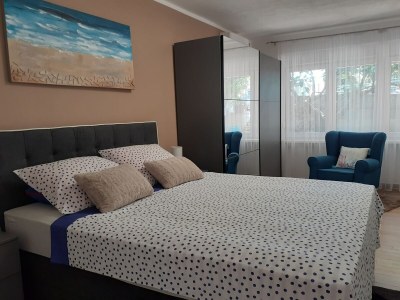 Apartment Three bedroom apartment with terrace Malinska, Krk A-19304-a - Outdoor photo 14