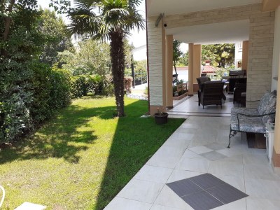 Apartment Three bedroom apartment with terrace Malinska, Krk A-19304-a - Outdoor photo 22