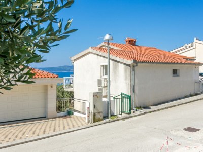 Apartment Apartments by the sea Baška Voda, Makarska - 300 - Apartments by the sea Baška Voda, Makarska - 300 - Outdoor photo 3