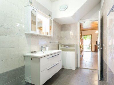 Apartment Apartments by the sea Baška Voda, Makarska - 300 - Apartments by the sea Baška Voda, Makarska - 300 - Outdoor photo 26