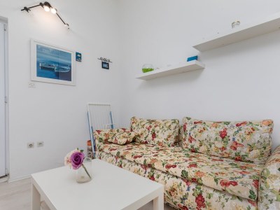 Apartment Two bedroom apartment with terrace and sea view Pisak, Omiš A-652-a - Outdoor photo 12