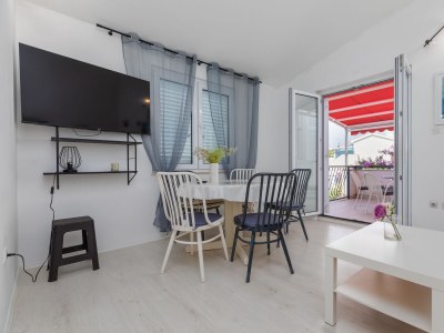 Apartment Two bedroom apartment with terrace and sea view Pisak, Omiš A-652-a - Outdoor photo 13