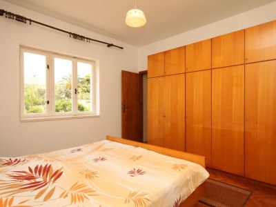 Apartment Two bedroom apartment near beach Ugljan A-828-a - Outdoor photo 20