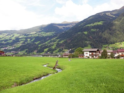 Apartment Schöne Ferienwohnung in Fügen / Zillertal - Environment photo 29