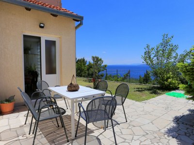 Apartment Three bedroom apartment with terrace and sea view Marušići, Omiš A-1024-a in Marusici - Apartment