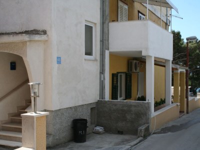 Apartment One bedroom apartment near beach Promajna, Makarska A-2674-b - Outdoor photo 2