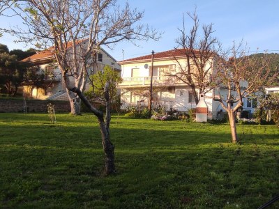 Apartment Two bedroom apartment with terrace and sea view Banjol, Rab A-23095-a - Outdoor photo 2