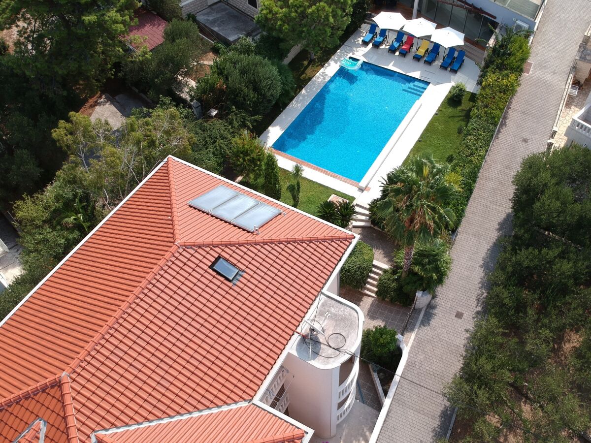 Apartment Two bedroom apartment with terrace and sea view Splitska, Brač A-23224-a - Outdoor photo 2