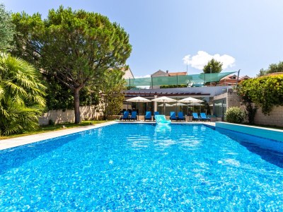 Apartment Two bedroom apartment with terrace and sea view Splitska, Brač A-23224-a - Outdoor photo 8