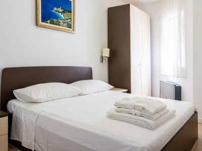 Apartment Two bedroom apartment with terrace and sea view Splitska, Brač A-23224-a - Outdoor photo 37