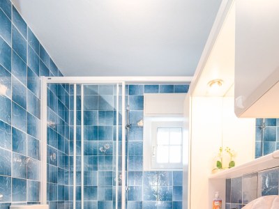 Apartment Two bedroom apartment with terrace and sea view Banjol, Rab A-5022-a - Outdoor photo 29