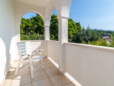 Apartment Two bedroom apartment with terrace and sea view Banjol, Rab A-5022-a - Outdoor photo 42