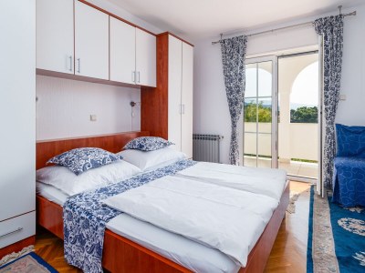 Apartment Two bedroom apartment with terrace and sea view Banjol, Rab A-5022-a - Outdoor photo 47