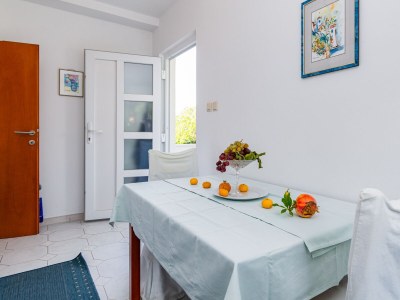 Apartment One bedroom apartment with terrace and sea view Banjol, Rab A-5022-b - Outdoor photo 18