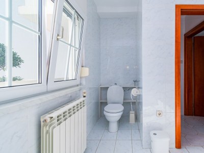 Apartment One bedroom apartment with terrace and sea view Banjol, Rab A-5022-b - Outdoor photo 28