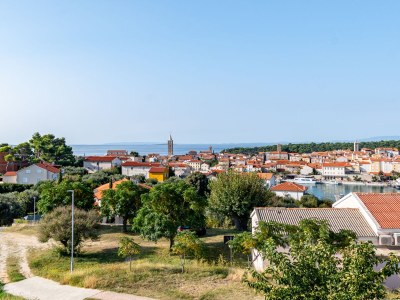 Apartment Two bedroom apartment with terrace and sea view Banjol, Rab A-5022-d - Outdoor photo 26