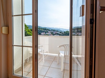 Apartment Two bedroom apartment with terrace and sea view Banjol, Rab A-5022-d - Outdoor photo 28
