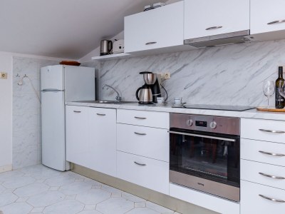 Apartment Two bedroom apartment with terrace and sea view Banjol, Rab A-5022-d - Outdoor photo 40